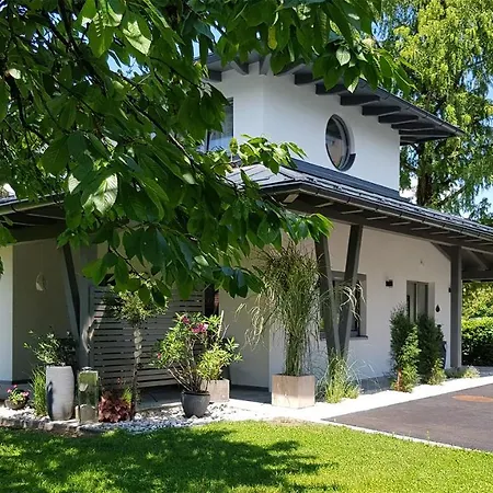 Villa Piccola Villach Exterior photo